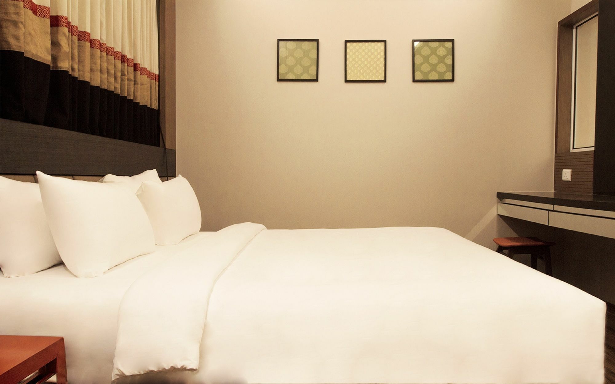 Minla Hotel Bengaluru Zewnętrze zdjęcie