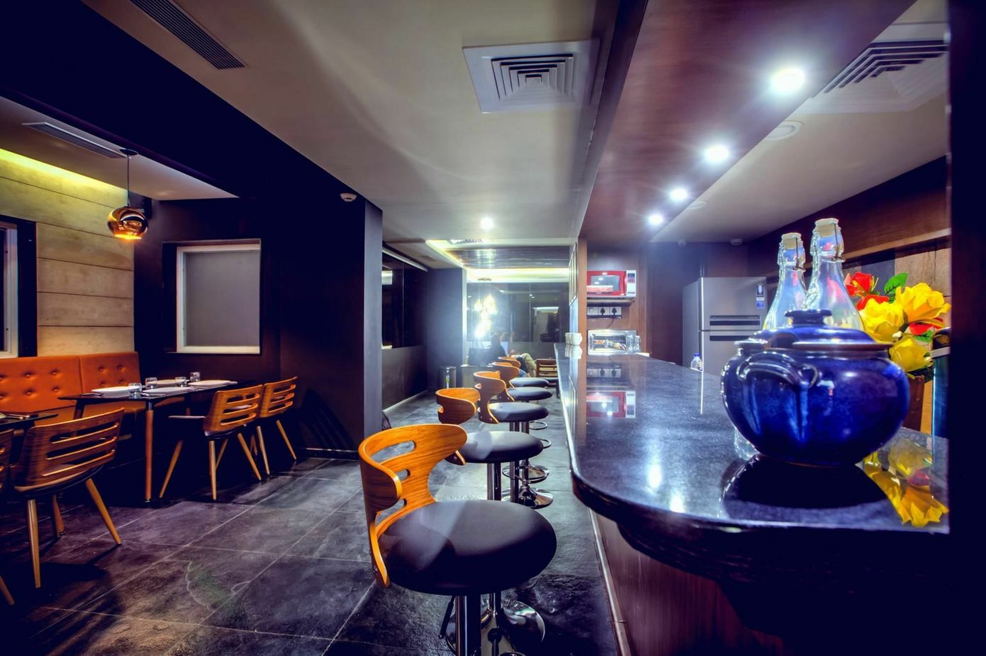 Minla Hotel Bengaluru Zewnętrze zdjęcie