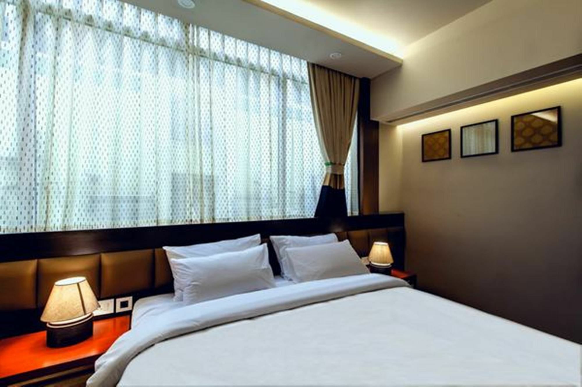 Minla Hotel Bengaluru Zewnętrze zdjęcie